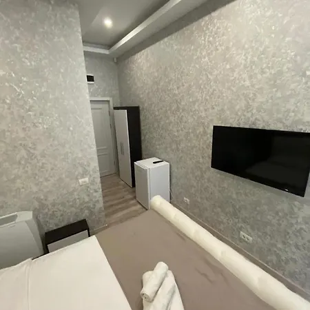 מלון Arizet Boutique 3*