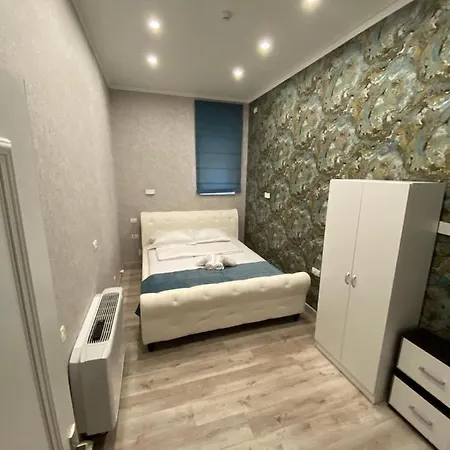 מלון Arizet Boutique 3*