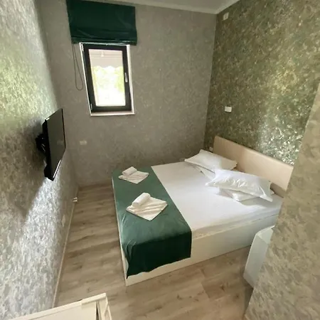 Arizet Boutique מאמאיה