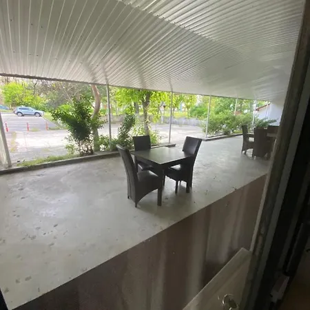 Arizet Boutique Mamaia