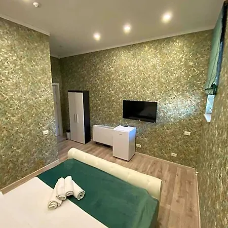 Arizet Boutique Mamaia
